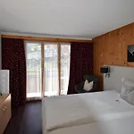 Ξενοδοχείο Hotel Cabana 3*