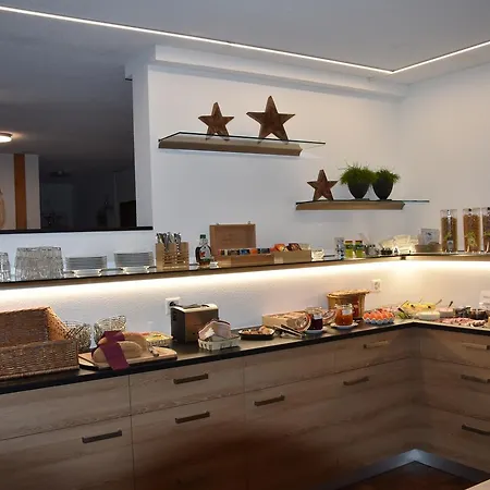 Cabana Szálloda 3*