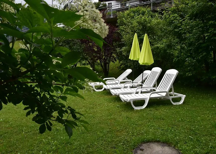 Hotel Cabana מלון גרינדלוולד