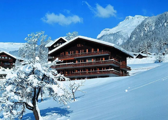 מלון Hotel Cabana 3*